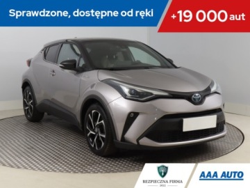 Toyota C-HR I Crossover Facelifting 2.0 Hybrid Dynamic Force 184KM 2019 Toyota C-HR 2.0 Hybrid, Salon Polska