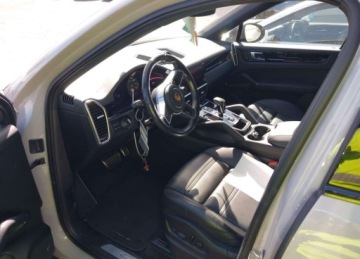 Porsche Cayenne III SUV S 2.9 440KM 2022 Porsche Cayenne Platinum Edition, V6, od ubezpieczalni 2.9 Benzyna 440KM, zdjęcie 13