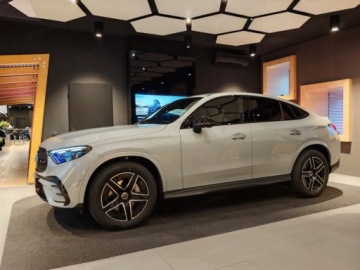 Mercedes GLC C254/X254 Coupe 2.0 200 204KM 2025 GLC Coupe 200 4-Matic AMG Line 2.0 (204KM) 2025, zdjęcie 1