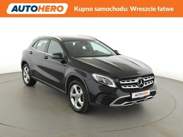 Mercedes GLA I Off-Roader Facelifting 1.6 200 156KM 2019 Mercedes GLA 200 Automat Navi Kamera cofania, zdjęcie 9