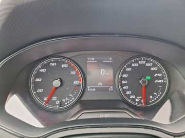 Seat Arona Crossover Facelifting 1.0 TSI 110KM 2022 Seat Arona serwis ASO 1.0TSI 110KM bezwypadkowy pakiety FullLink alufelgi, zdjęcie 33