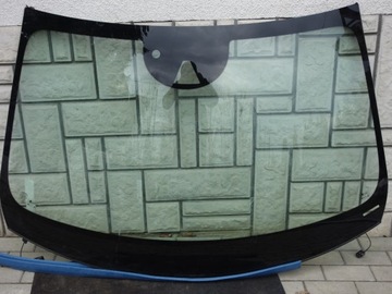 SZYBA CZOŁOWA VOLVO XC60 2019 ROK KAMERA GRZANA