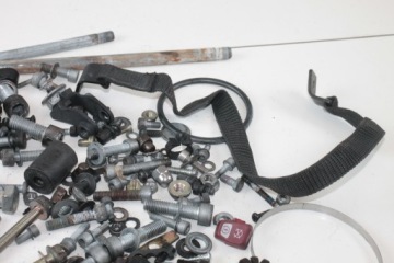 БОЛТ ОТ РАЗБОРКИ BMW R 1100 GS