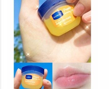 Увлажняющая помада из 4 частей с вазелином