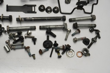 YAMAHA MT 125 14-19 БОЛТЫ ВИНТЫ