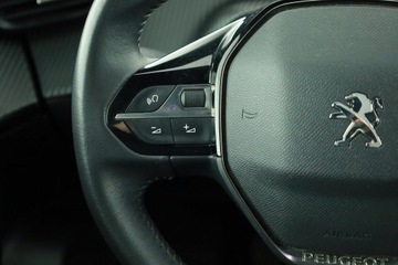 Peugeot 2008 II SUV 1.2 PureTech 100KM 2023 Peugeot 2008 1.2 PureTech, Salon Polska, zdjęcie 16