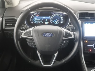 Ford Mondeo V Kombi 2.0 TDCi 180KM 2016 Ford Mondeo 2.0 TDCI, 177 KM, Automat, Navi, zdjęcie 14