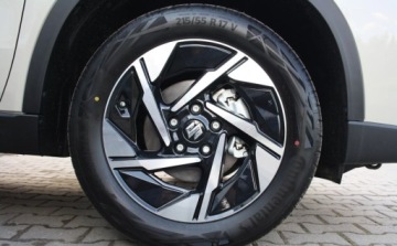 Suzuki 2025 Suzuki Vitara DEMO Elegance 1,4 Mild Hybrid 4WD 6MT Superior White 2025, zdjęcie 14