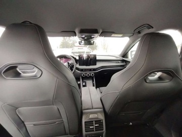 Skoda Superb IV Kombi 2.0 TSI 204KM 2025 Skoda Superb Skoda Superb Combi Sportline 2,0 TSI 150 kW 7-biegowa DSG 2.0, zdjęcie 11