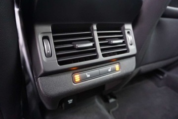 Land Rover Range Rover Evoque II SUV 2.0 Td4 180KM 2020 Land Rover Range Rover Evoque 4x4,automat,179KM,skory, tempomat,kamera,4gr, zdjęcie 18