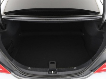 Mercedes CLA C117 Coupe 1.6 200 156KM 2014 Mercedes CLA 200 skóra navi klima full LED kamera, zdjęcie 19