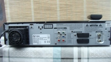DVD-рекордер FUNAI TD6D-D4413DB