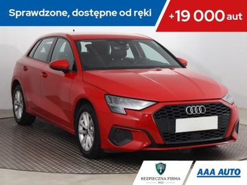 Audi A8 D5 2021 Audi A3 35 TFSI, Salon Polska, Serwis ASO, Klima