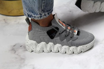 SNEAKERSY SKARPETA szare gruba podeszwa+GRATIS 38