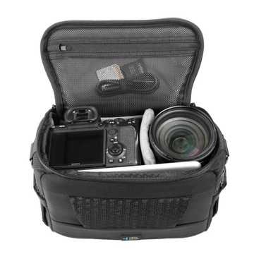 Сумка VANGUARD VEO ADAPTER 24M, черная