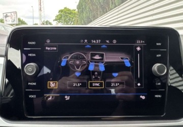 Volkswagen T-Roc I SUV Facelifting 1.5 TSI ACT 150KM 2023 Volkswagen T-Roc 1.5 TSI 150 KMLife SalonPL ACC Digital Kamera Czujniki Po, zdjęcie 27