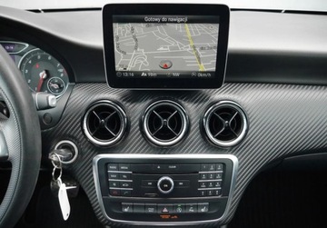 Mercedes GLA I Off-roader 1.6 180 122KM 2017 Mercedes-Benz GLA LIFT 180 Benzyna 122HP Automat Kamera II.wlasciciel GWAR, zdjęcie 16