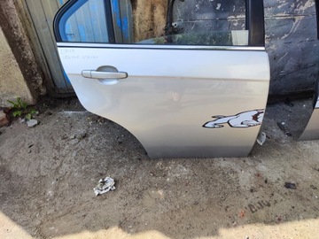 CHEVROLET EPICA DVEŘE PRAVÝ ZADNÍ KOMPLETNÍ SEDAN