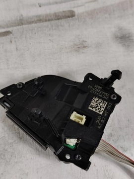 VW Amarok Golf VII T-Roc Przycisk Guziki Kierownicy