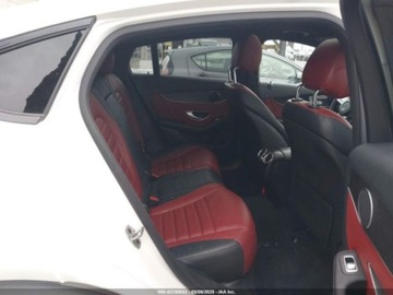 Mercedes GLC C253 2021 Mercedes-Benz GLC 300 4Matic Coupe 2021 2.0l 2.0 Benzyna 255KM, zdjęcie 12