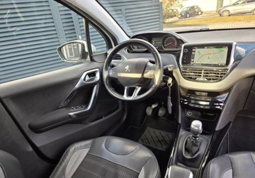 Peugeot 2008 I SUV Facelifting 1.6 BlueHDi 120KM 2017 Peugeot 2008 Swiezo sprowadzony Ubezpieczony Zarejestrowany 1.6 Diesel, zdjęcie 8