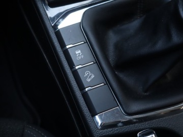  SsangYong Korando 1.5 T-GDI, Salon Polska, zdjęcie 11