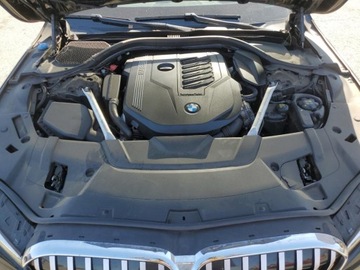 BMW Seria 7 G70 2022 BMW Seria 7 740 I 2022 3.0l 3.0 Benzyna 335KM, zdjęcie 6