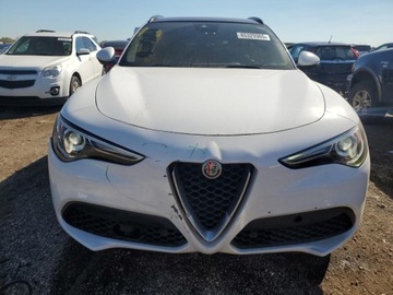 Alfa Romeo Stelvio SUV 2.0 Turbo 280KM 2018 Alfa Romeo Stelvio Ti Sport 2018 2.0l 2.0 Benzyna 280KM, zdjęcie 5