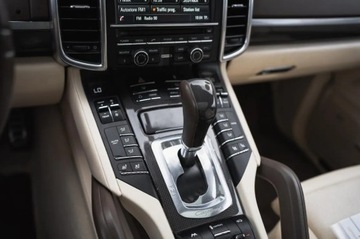 Porsche Cayenne II SUV 4.8 V8 420KM 2013 Porsche Cayenne GTS, Salon Polska, Serwis ASO, zdjęcie 16