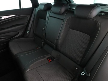 Opel Insignia II Sports Tourer Facelifting 1.5 Diesel 122KM 2020 Opel Insignia Business Elegance automat, zdjęcie 16