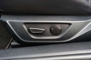 Ford Mustang VI Fastback Facelifting 5.0 Ti-VCT 450KM 2022 Ford Mustang 5.0 V8 Tempomat Kamera Skora Drive mode LED FV23, zdjęcie 14