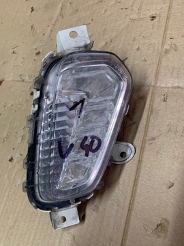 halogen LED DRL PRAWY VOLVO V40 II 31323116
