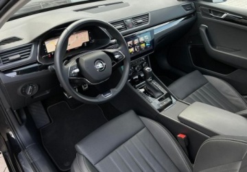 Skoda Superb III Kombi Facelifting 2.0 TDI SCR 200KM 2024 Skoda Superb LaurinKlement, Hak, CANTON, ACC, DCC, GPS, Fotel z pamiecia i, zdjęcie 6