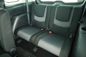 Mazda 5 I 2.0 MZR-CD 143KM 2006 Mazda 5 2.0 CD, 7 miejsc, Klima, Klimatronic,ALU, zdjęcie 13