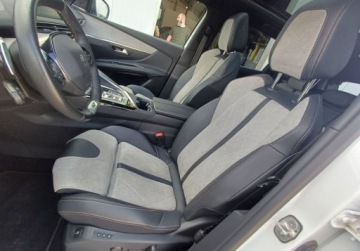 Peugeot 3008 II Plug-In Hybrid HYbrid4 300 PHEV 300KM 2020 Peugeot 3008 136 1.6 Hybrid4 PHEV GT PACK 300 KM 4x4 AUTOMAT I wl. FV23, zdjęcie 13