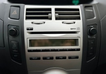 Toyota Yaris II Hatchback 5d 1.0 VVT-i 69KM 2007 Toyota Yaris Salon PL Klima Super stan Polska Warszawa Benzyna 69KM, zdjęcie 18