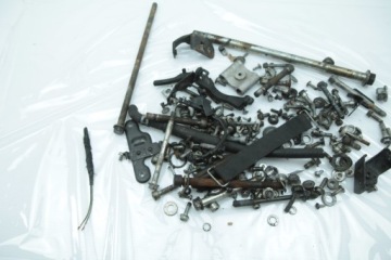 KTM DUKE 125 11-16 БОЛТЫ ВИНТЫ