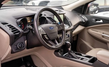 Ford Escape III 2.0 EcoBoost 243KM 2016 Ford Escape Ford Escape II 2.0 EcoBoost AWD Titanium 242KM 2.0 Benzyna, zdjęcie 8