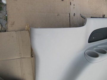 CHRYSLER PACIFICA 17- BOCZEK BAGAZNIKA PRAWY TYL TYLNY TAPICERKA USB