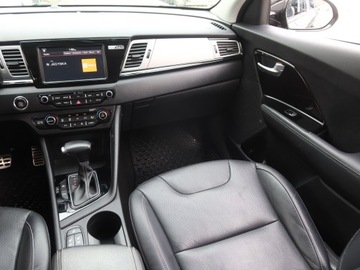 Kia Niro I Crossover 1.6 GDi Hybrid 141KM 2017 Kia Niro Plug-in Hybrid, Serwis ASO, Automat, zdjęcie 7