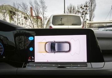 Volkswagen Golf VIII Hatchback 1.5 TSI EVO 130KM 2022 Volkswagen Golf Style, FV 23, ACC, Czujniki parkowania, Ambiente, Indukcja, zdjęcie 25