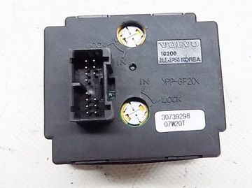 PRZEŁĄCZNIK ŚWIATEŁ Volvo S40 II V50 Lift 30739298