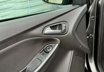 Ford Focus III Sedan Facelifting 1.5 TDCi 95KM 2017 Ford Focus Ford Focus 1.5 TDCi Trend Sport 1.5 Diesel 95KM, zdjęcie 13