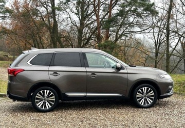 Mitsubishi Outlander III SUV Facelifting 2017 2.0 150KM 2019 Mitsubishi Outlander SerwisSalon Polska benzyna Zadbany Klimtronik Zamia, zdjęcie 3