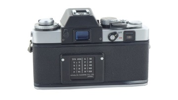 MINOLTA XE-1 с MINOLTA MC ROKKOR-PF 50/1,7