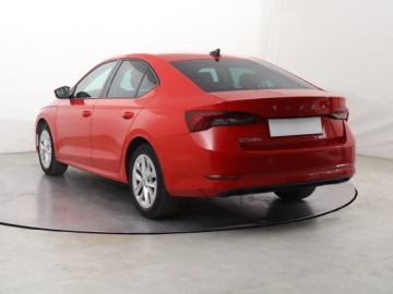 Skoda Octavia IV Liftback 2.0 TDI 115KM 2020 Skoda Octavia 2.0 TDI, Salon Polska, Klima, zdjęcie 3