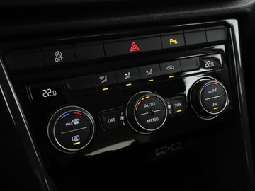 Volkswagen T-Roc I SUV 1.5 TSI ACT 150KM 2018 Volkswagen T-Roc full LED navi klima auto virtual, zdjęcie 30