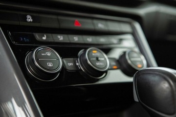 Volkswagen T-Roc I SUV 1.5 TSI ACT 150KM 2020 Volkswagen T-Roc 1.5 Benzyna 150KM, zdjęcie 28