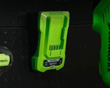 Зарядное устройство Greenworks Зарядное устройство Greenworks 40 В G40C
