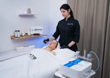 Устройство для водной дермабразии и инфузии кислорода Zemits DermeLuxx